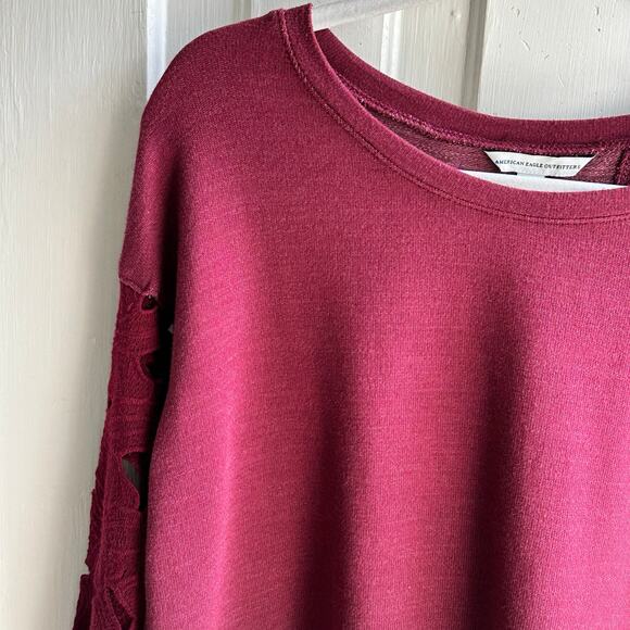 American Eagle Lace Sleeve Slit Back Top NWT - Picture 4 of 10